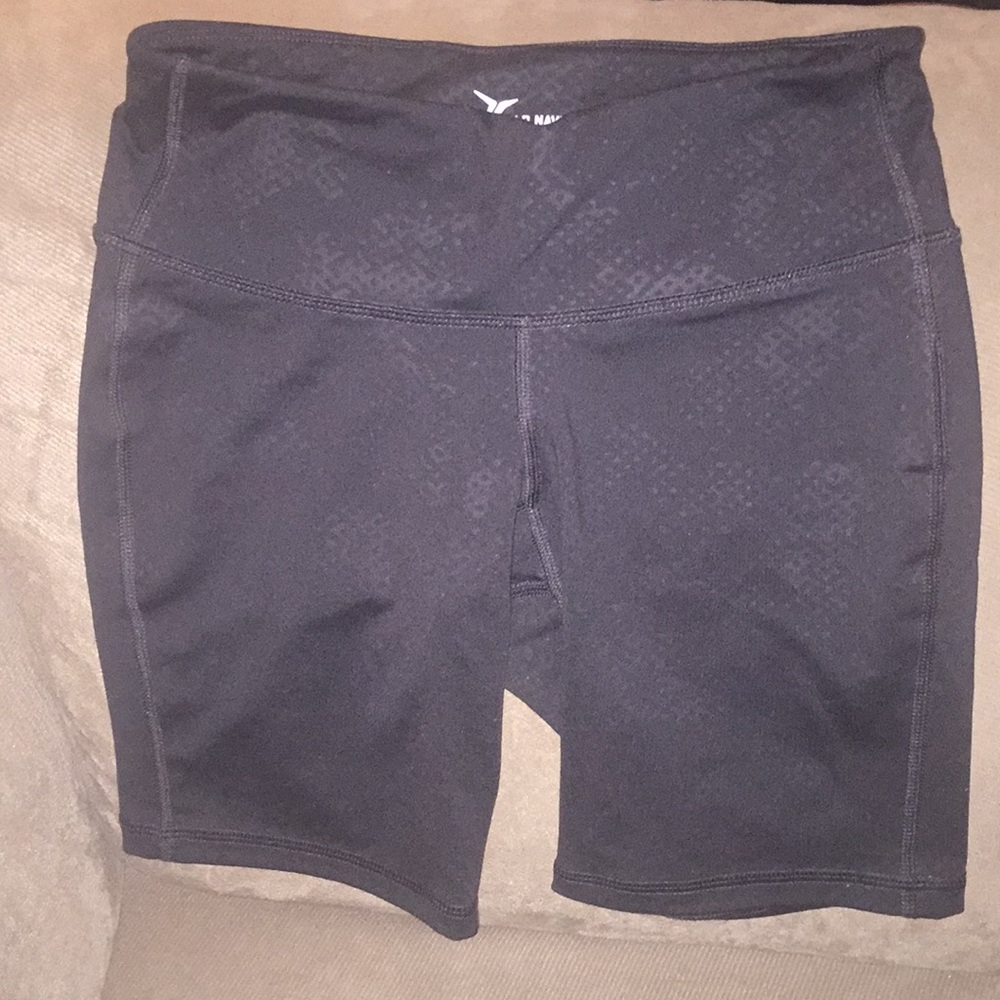 🦞🆕 OLD NAVY ACTIVE -Go Dry shorts (s)